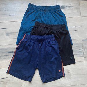 Old Navy Active Go-Dry Boys Shorts. Size S (6-7). Bundle of Three.